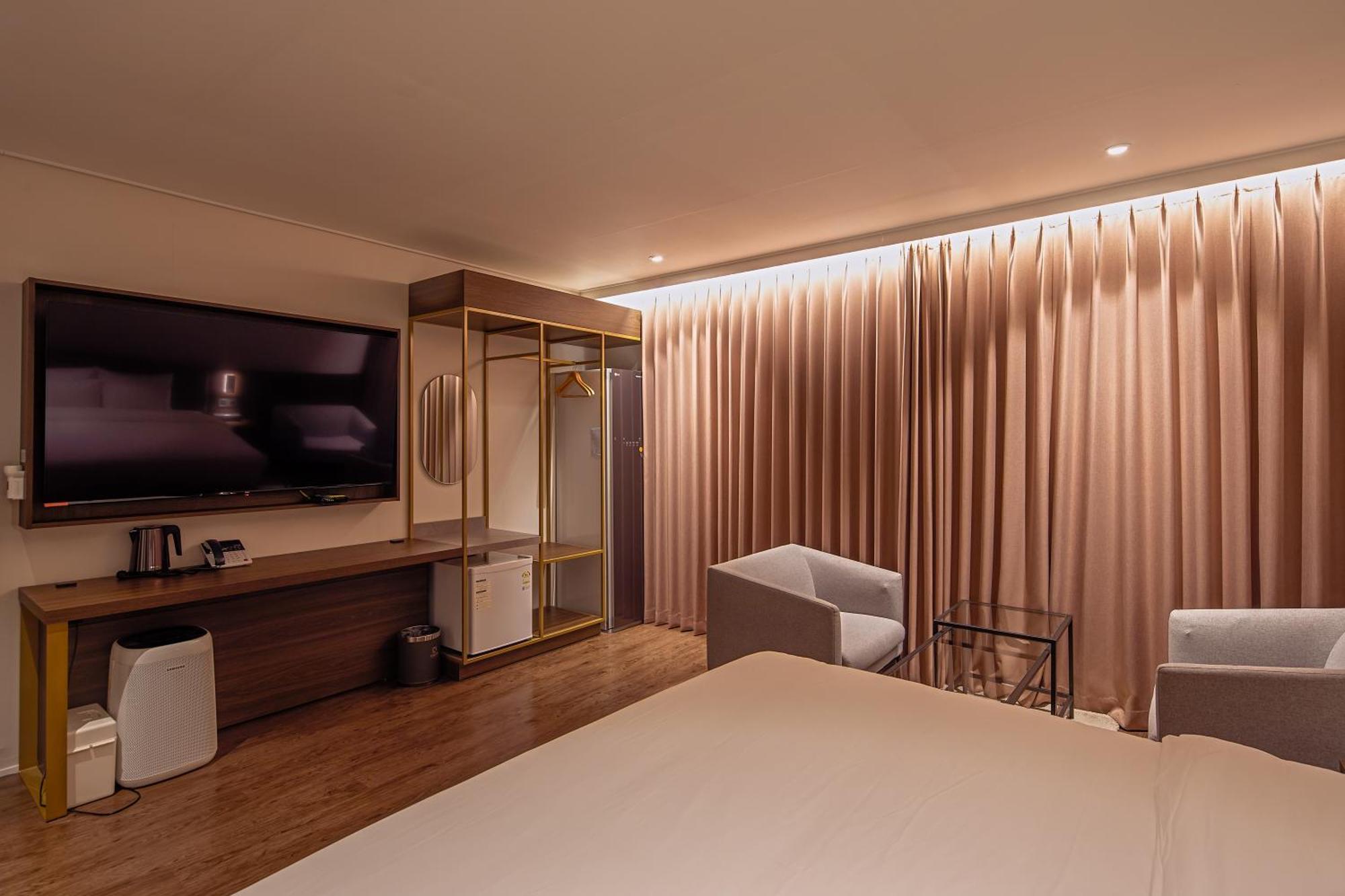 Cloud In Hotel Mokpo Peace Square 外观 照片